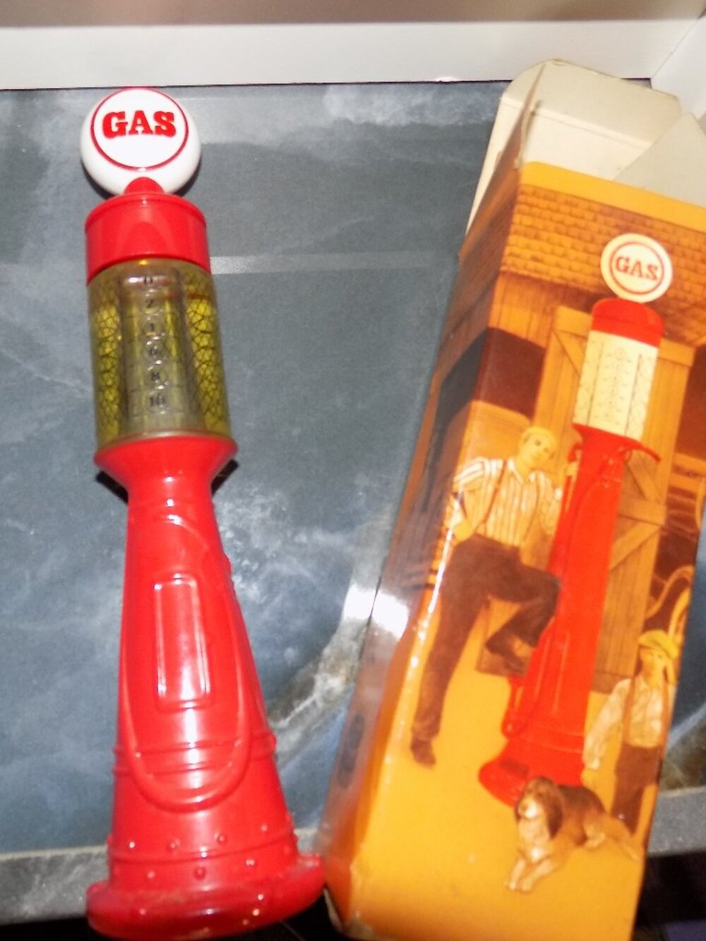 Avon Remember When Gas Pump 70's Wild Country After Shave 4 oz. NEW Vintage